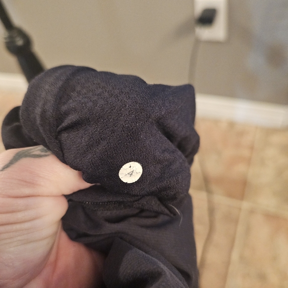 Lululemon Jacket - Picture 8 of 8